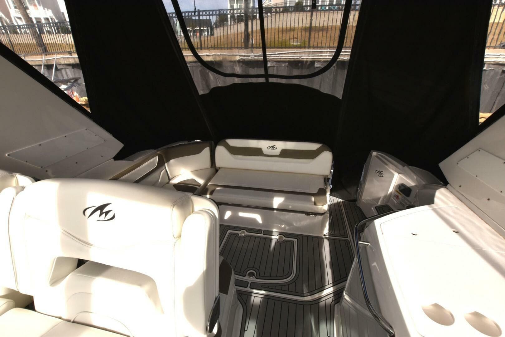 2017 Monterey 355 Sport Yacht