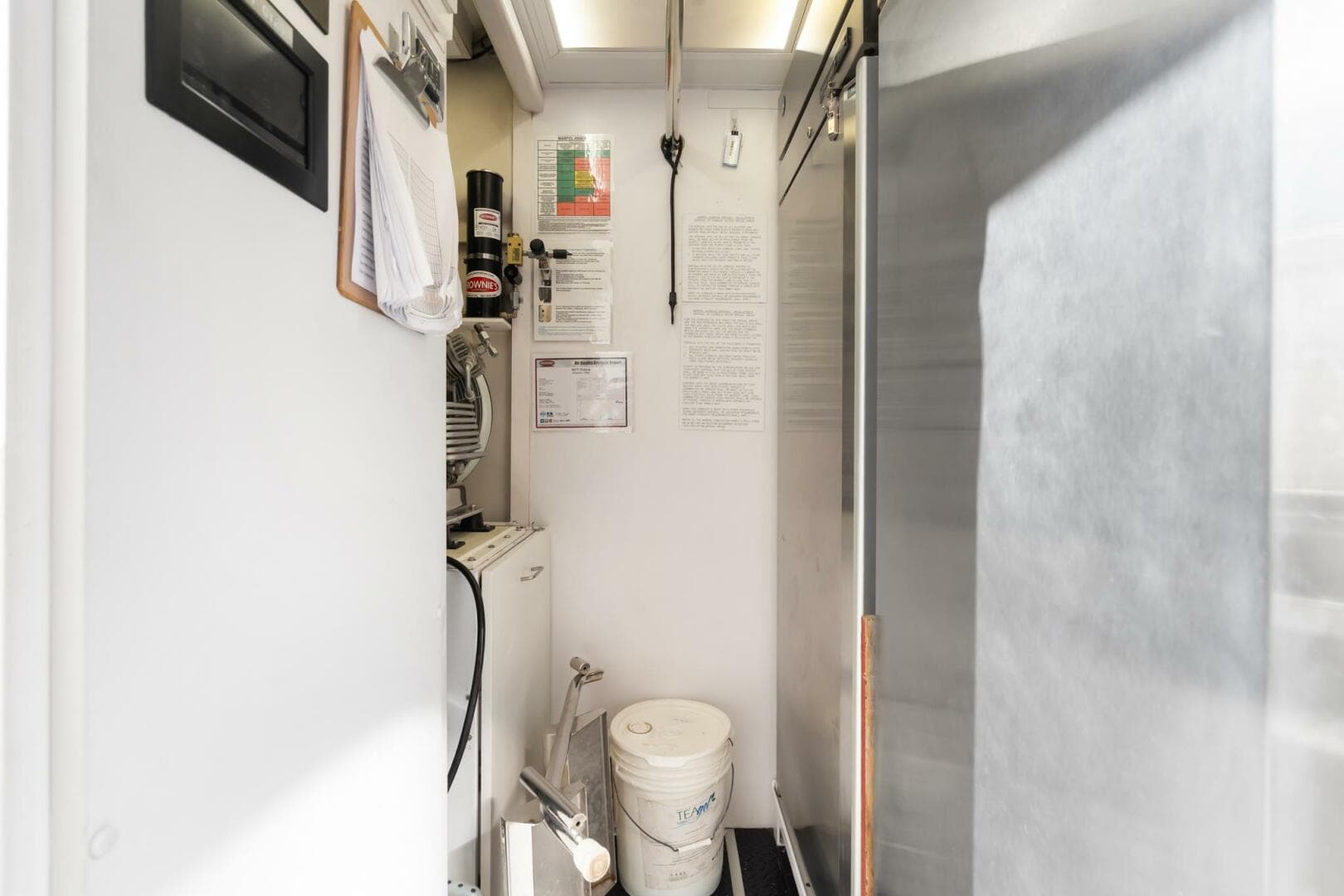 2010 Westport Superyacht