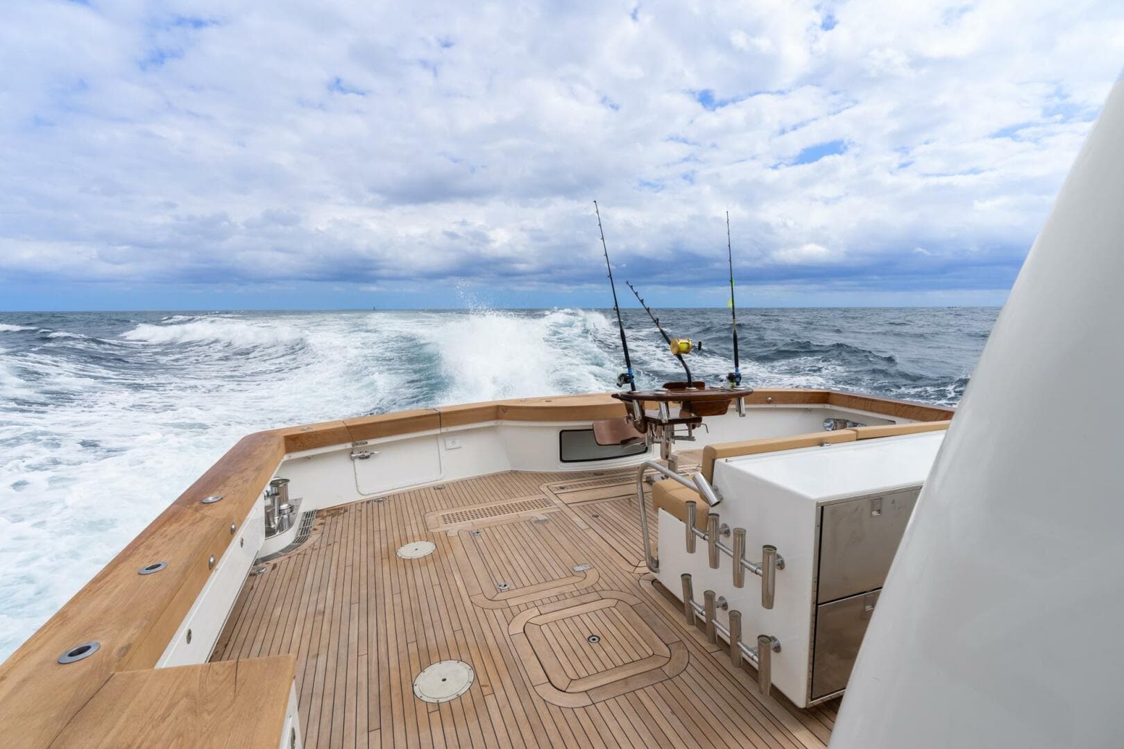 2010 Westport Superyacht