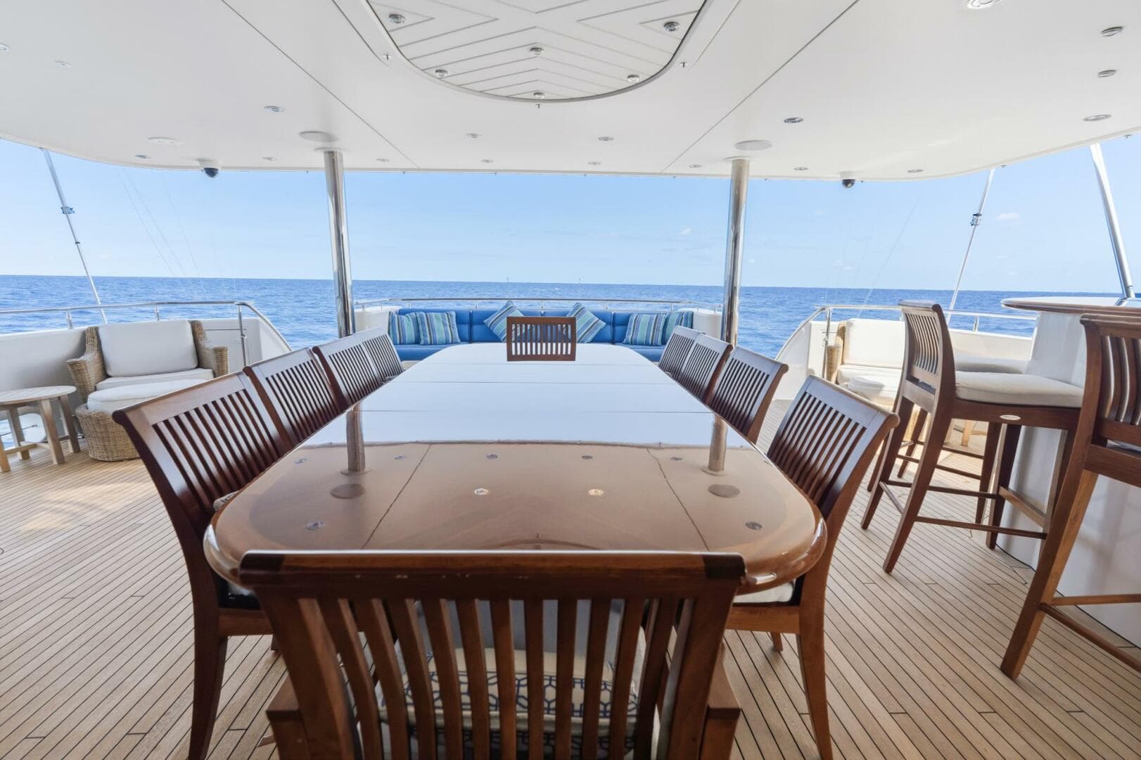 2010 Westport Superyacht