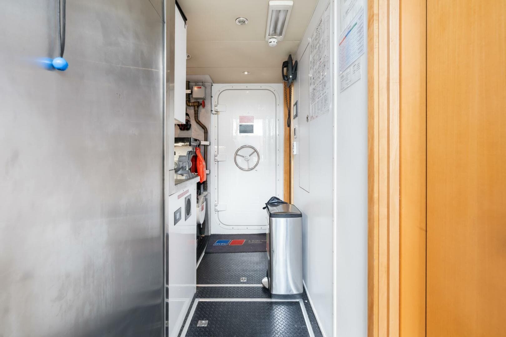 2010 Westport Superyacht