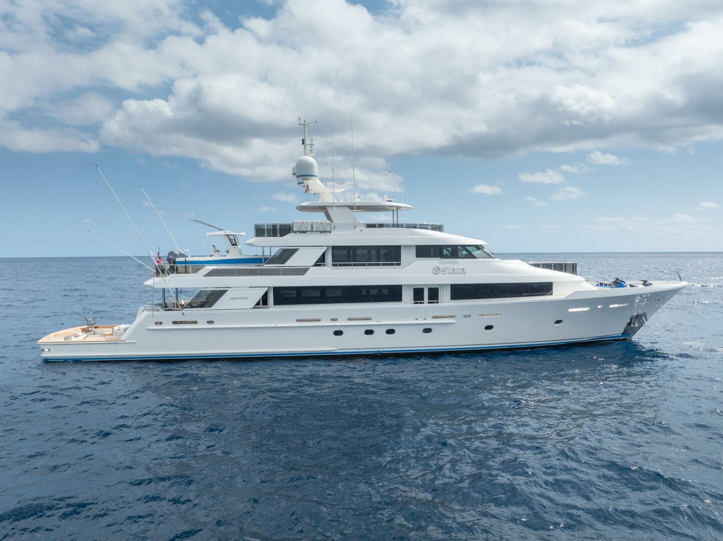 2010 Westport Superyacht