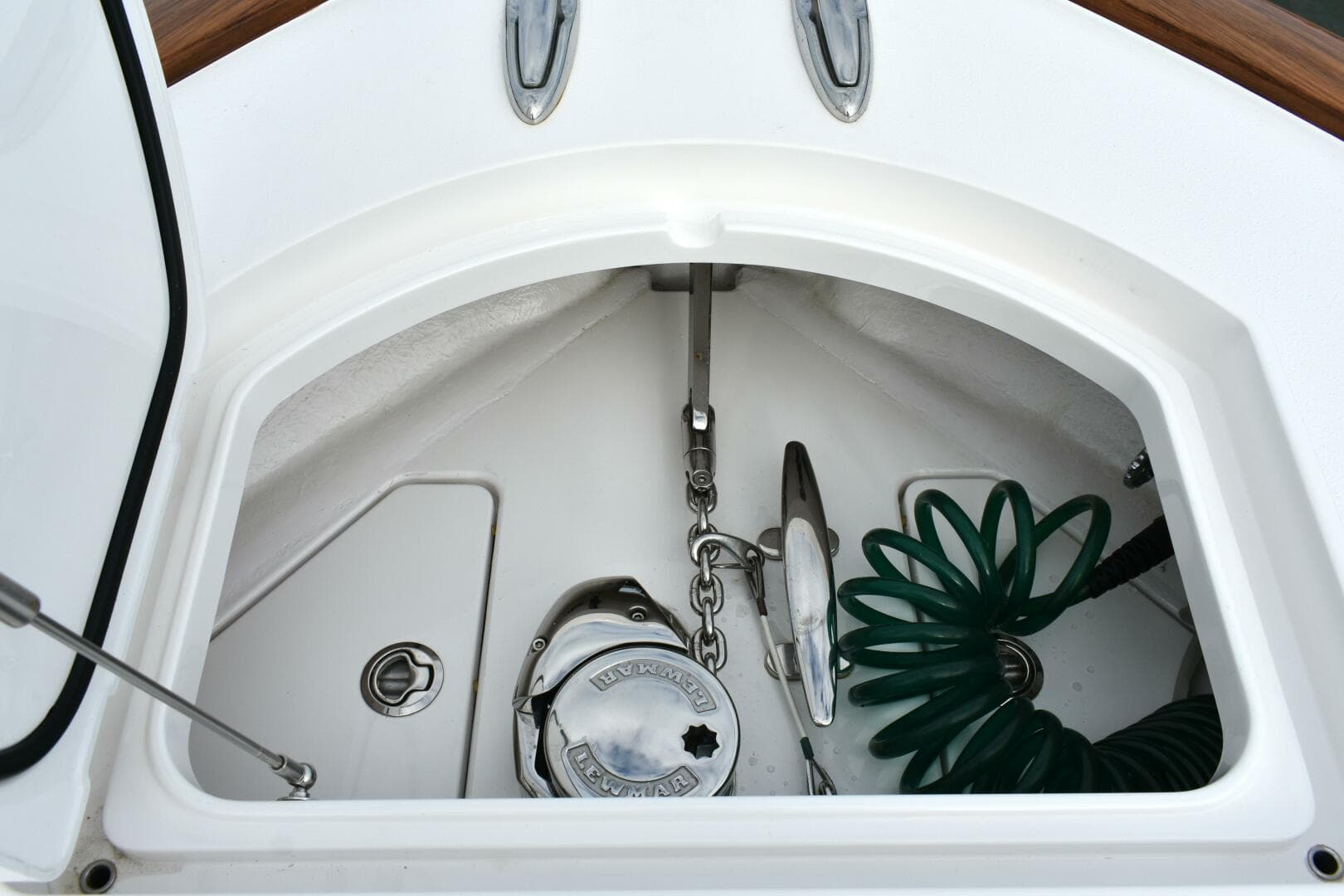 Valhalla 33 LOW KEY - Anchor Locker