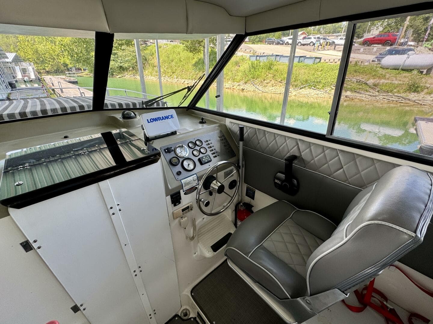 1997 Bayliner 2859 Ciera Express