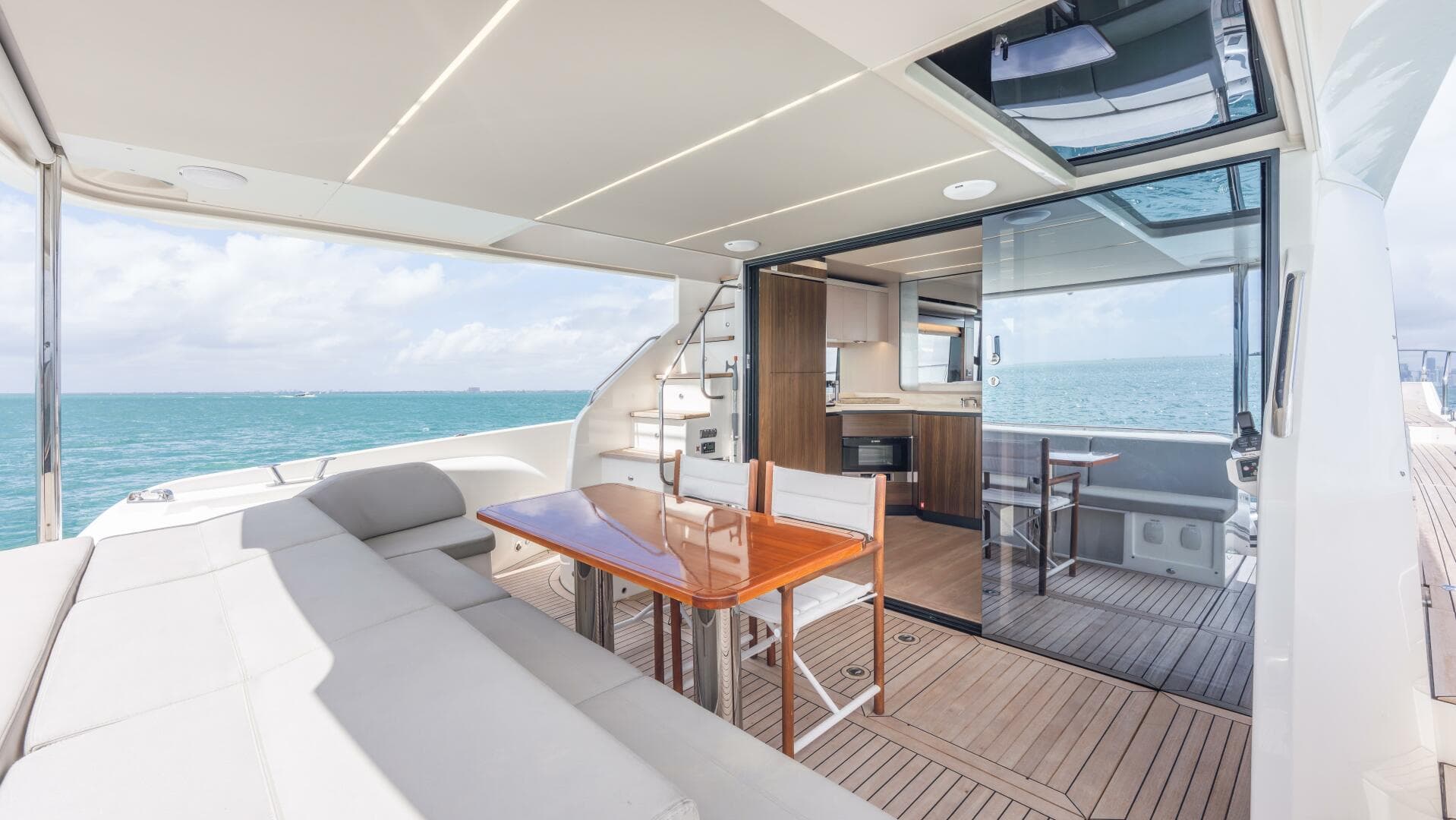 2019 Absolute 58 Fly