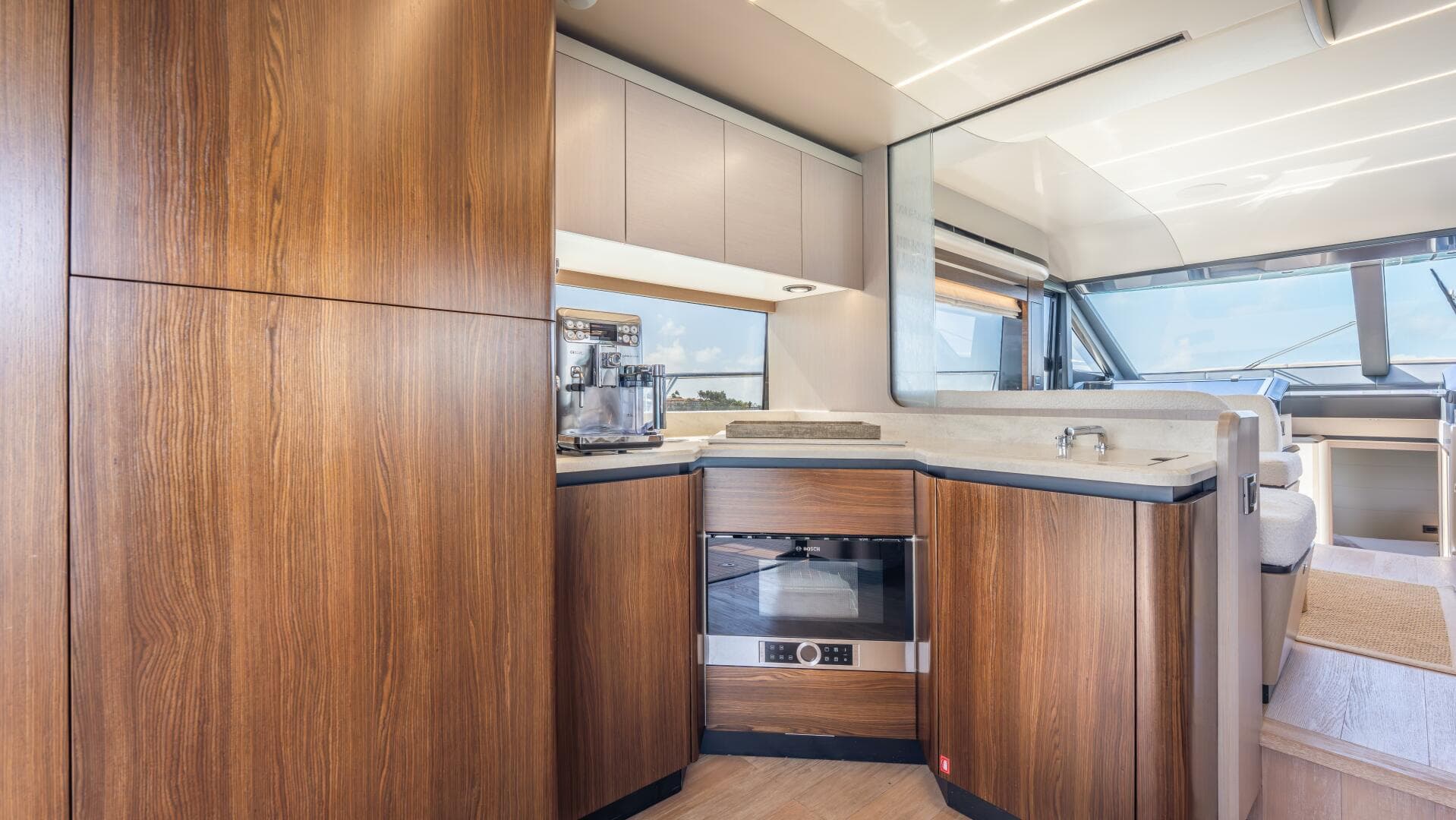 2019 Absolute 58 Fly