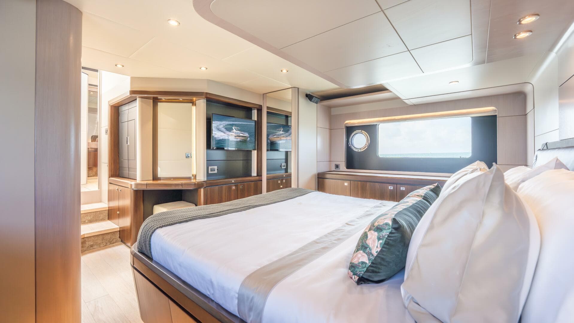 2019 Absolute 58 Fly