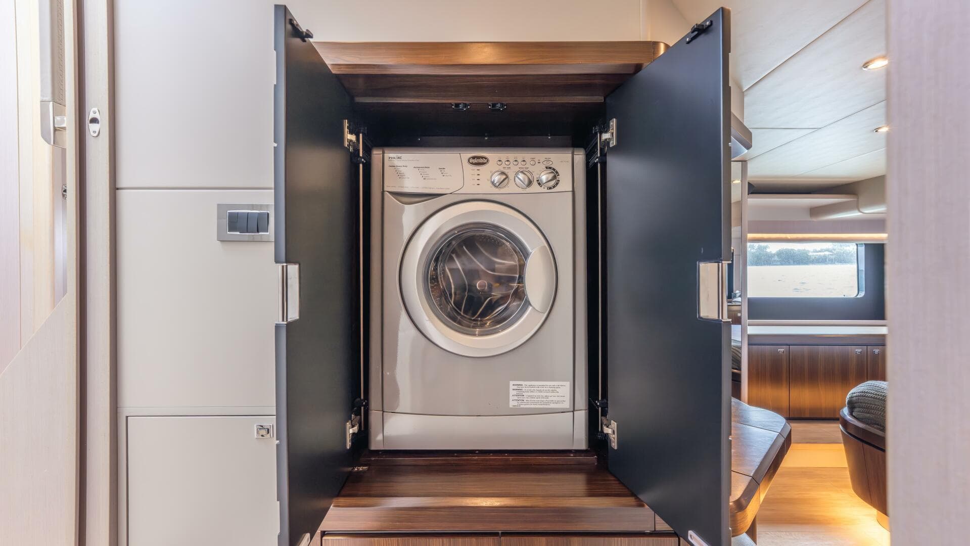 2019 Absolute 58 Fly