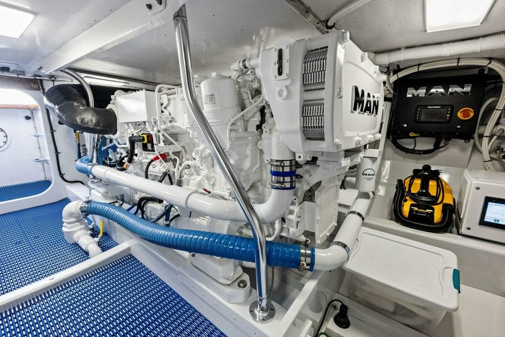 2000 Rybovich Express Sportfisherman