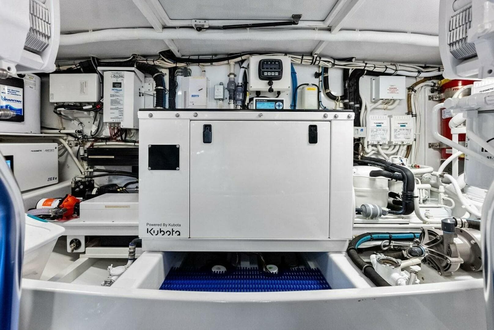 2000 Rybovich Express Sportfisherman