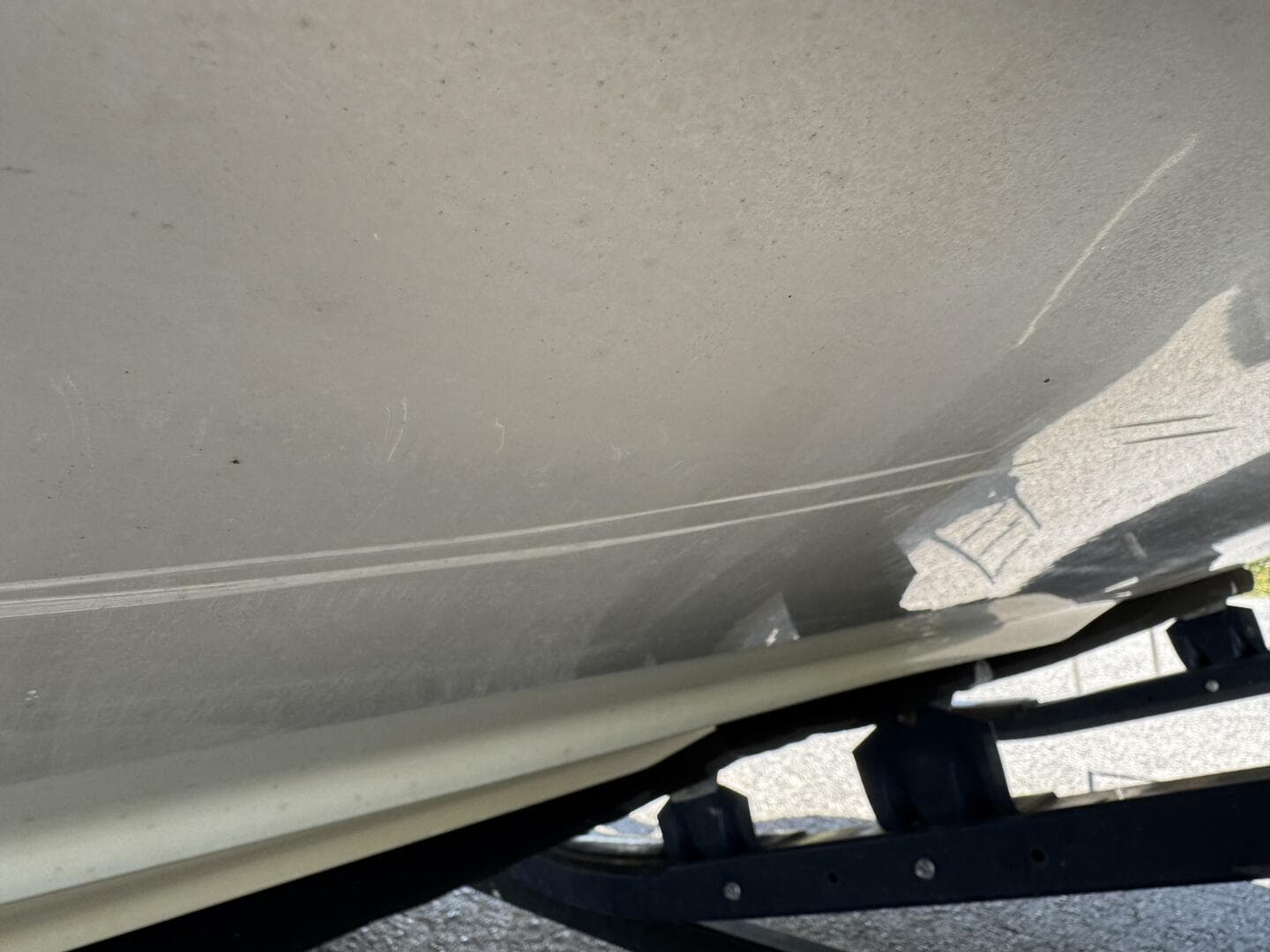 1999 Sea Ray 215 Express Cruiser