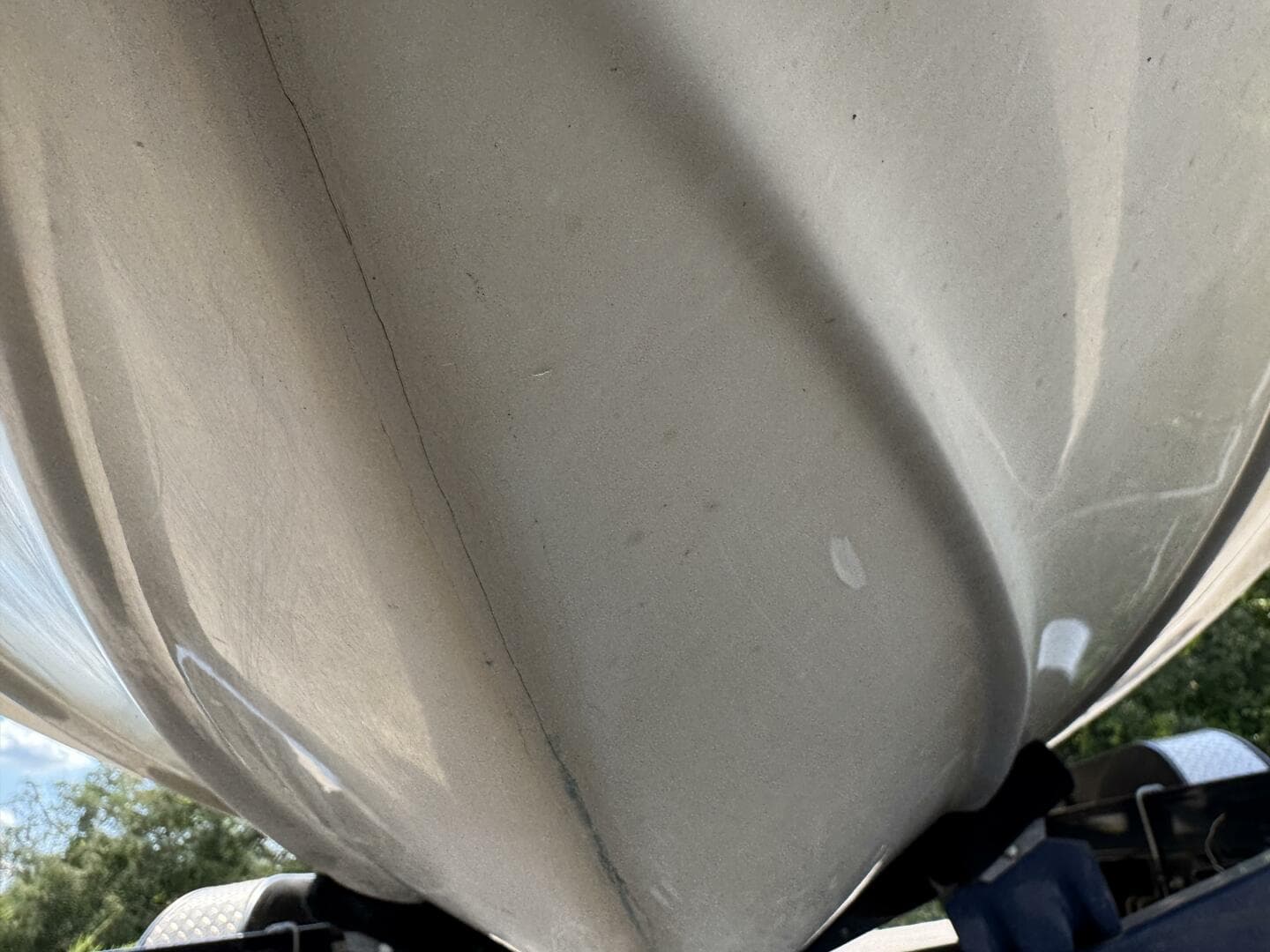 1999 Sea Ray 215 Express Cruiser