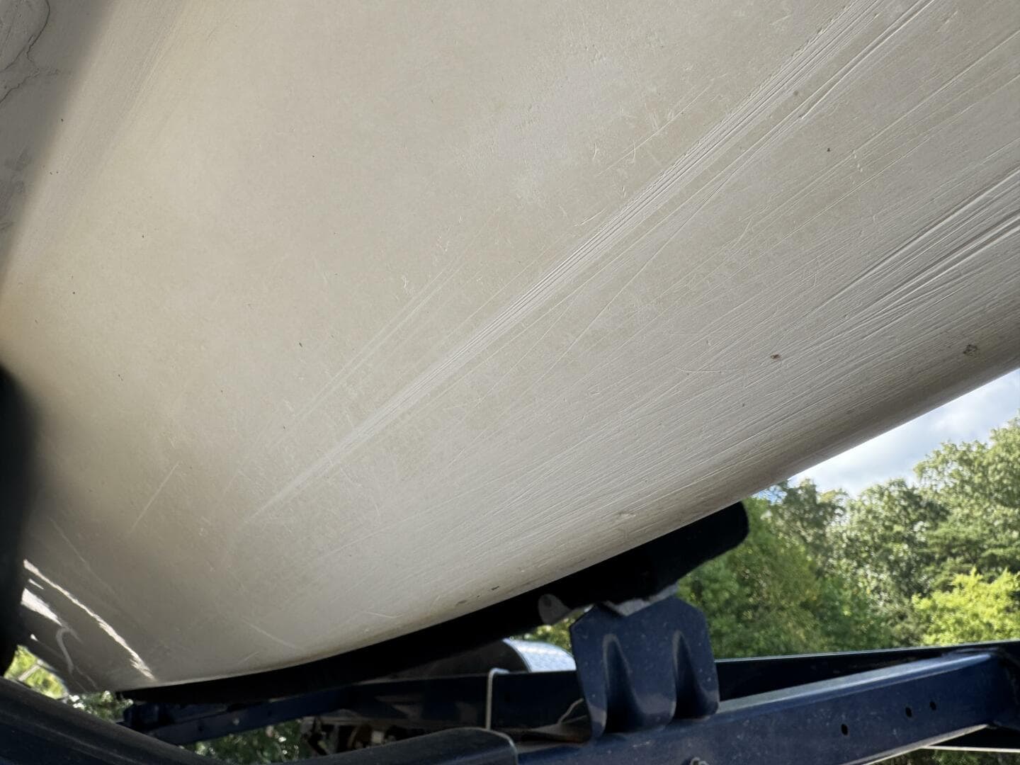 1999 Sea Ray 215 Express Cruiser