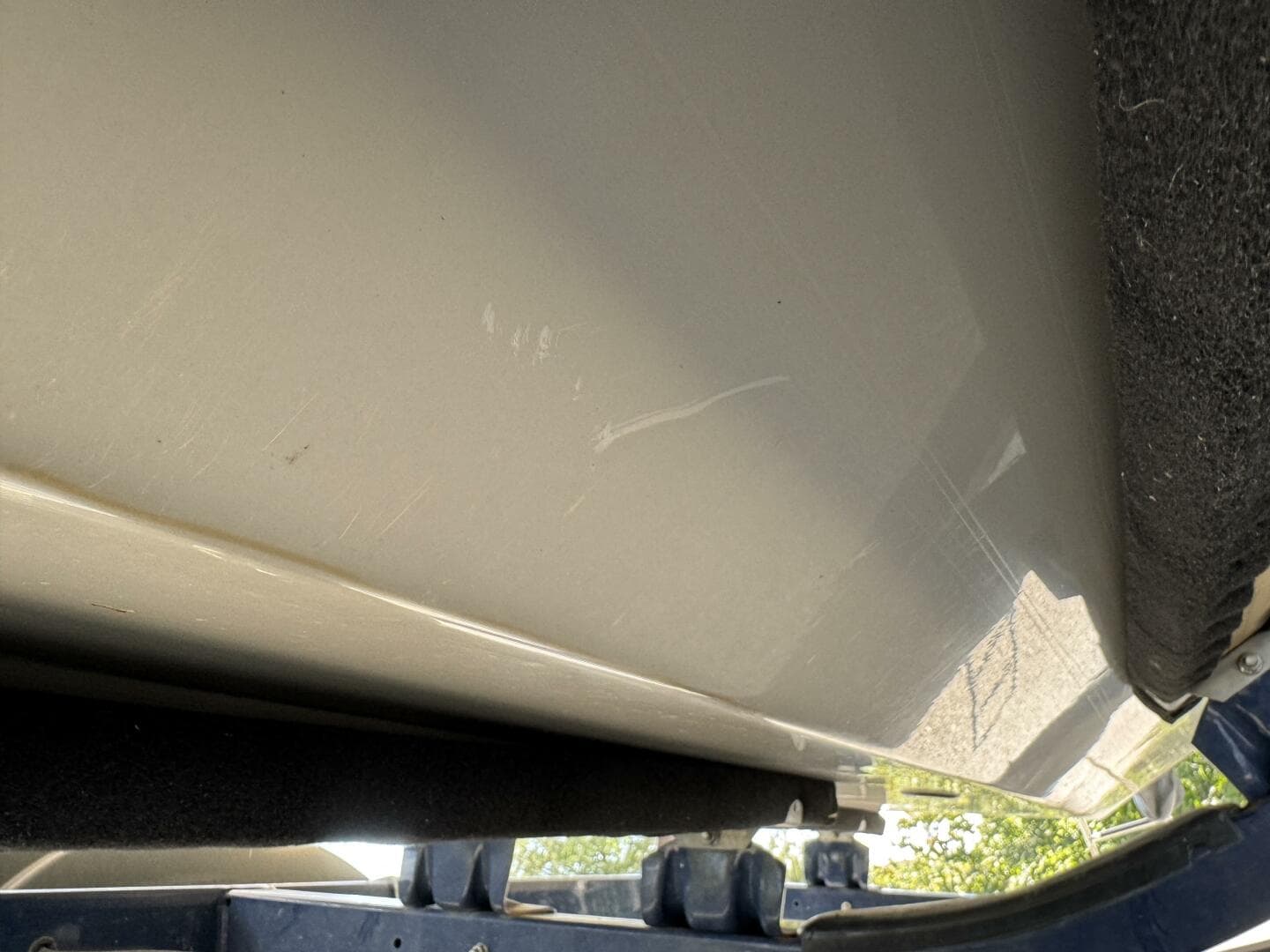 1999 Sea Ray 215 Express Cruiser