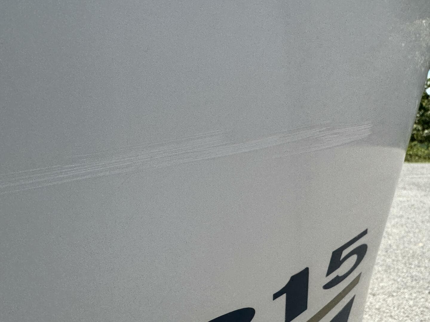 1999 Sea Ray 215 Express Cruiser