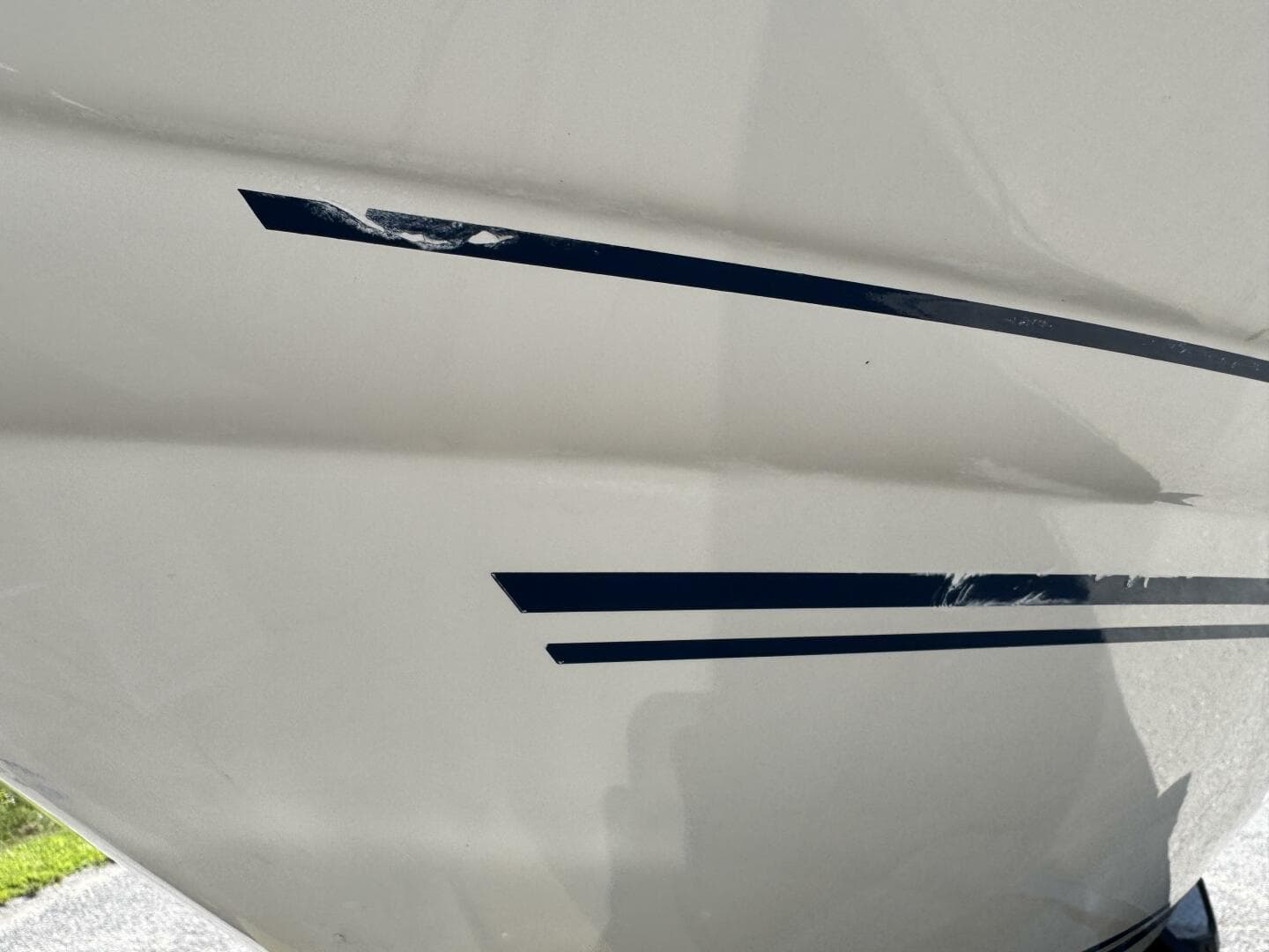 1999 Sea Ray 215 Express Cruiser