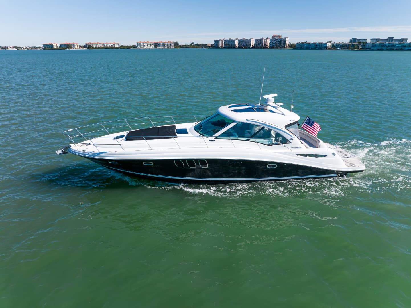 2010 Sea Ray 50 SUNDANCER