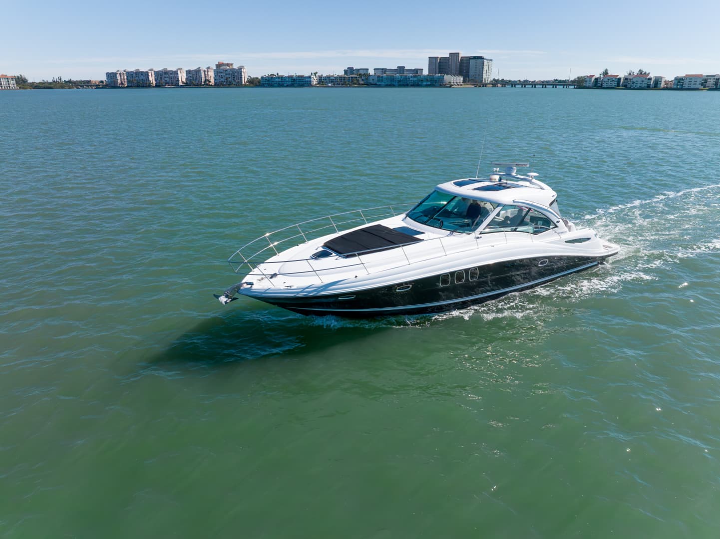 2010 Sea Ray 50 SUNDANCER