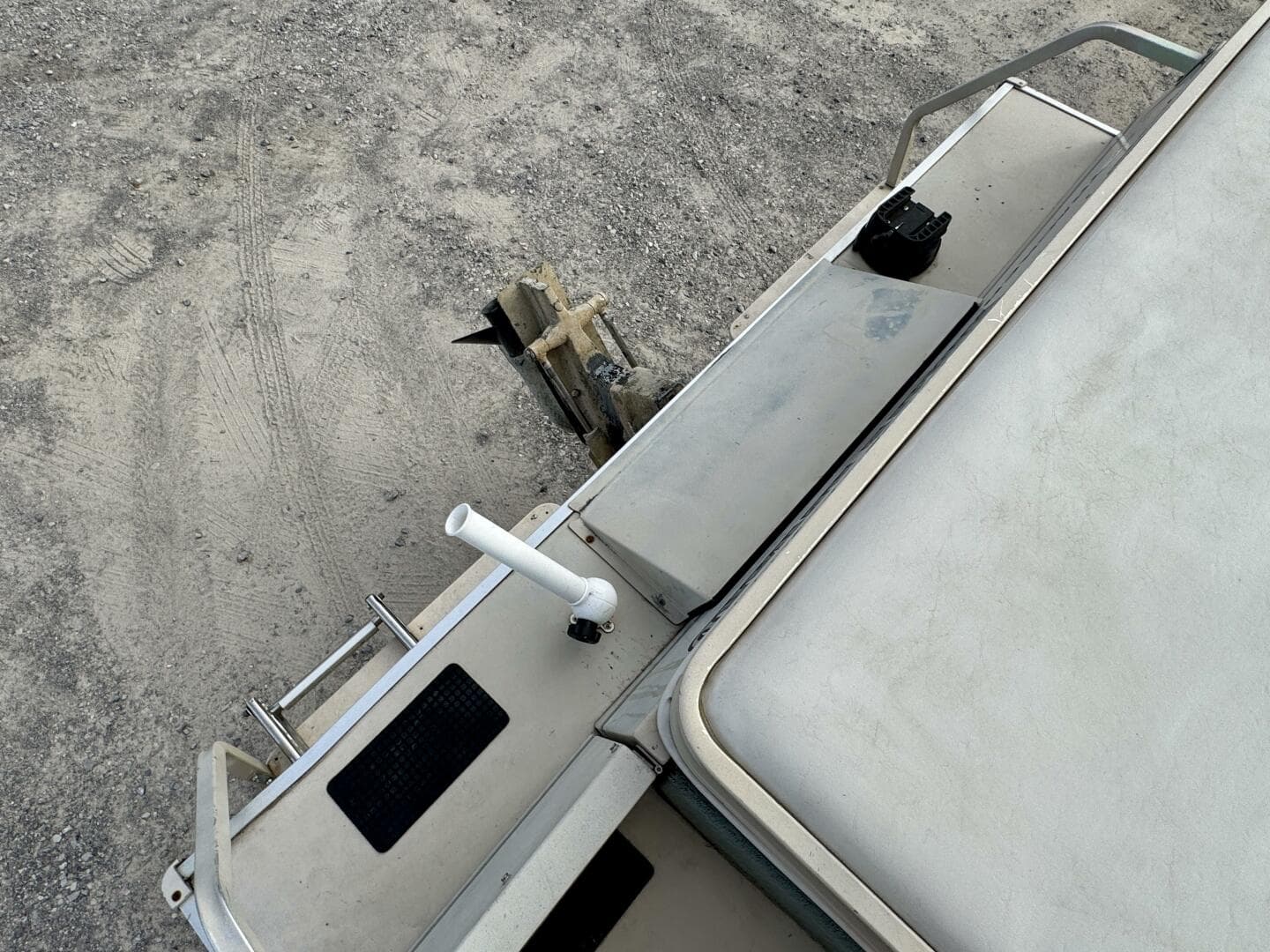 2002 Sun Tracker Party Deck 21