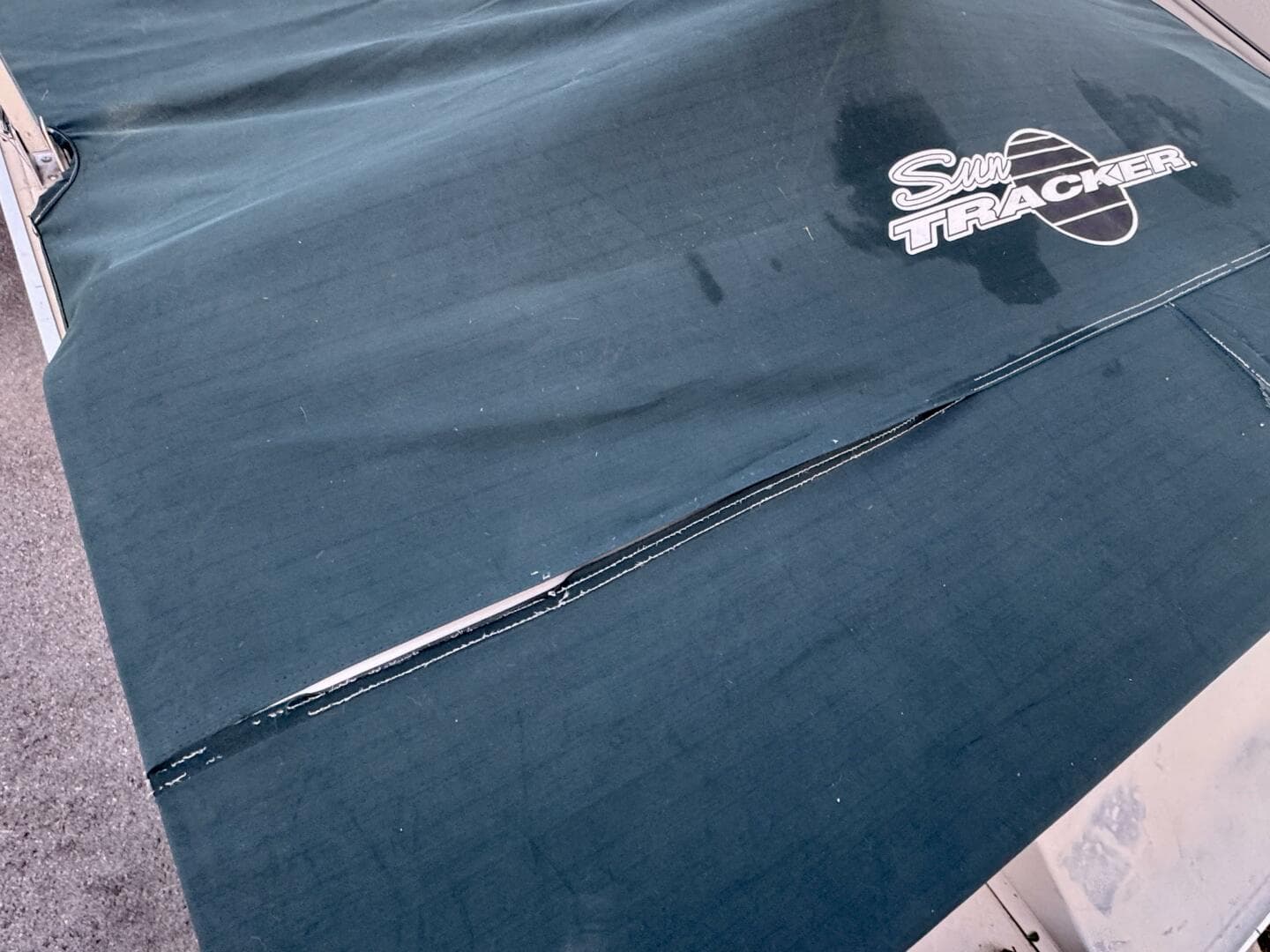 2002 Sun Tracker Party Deck 21