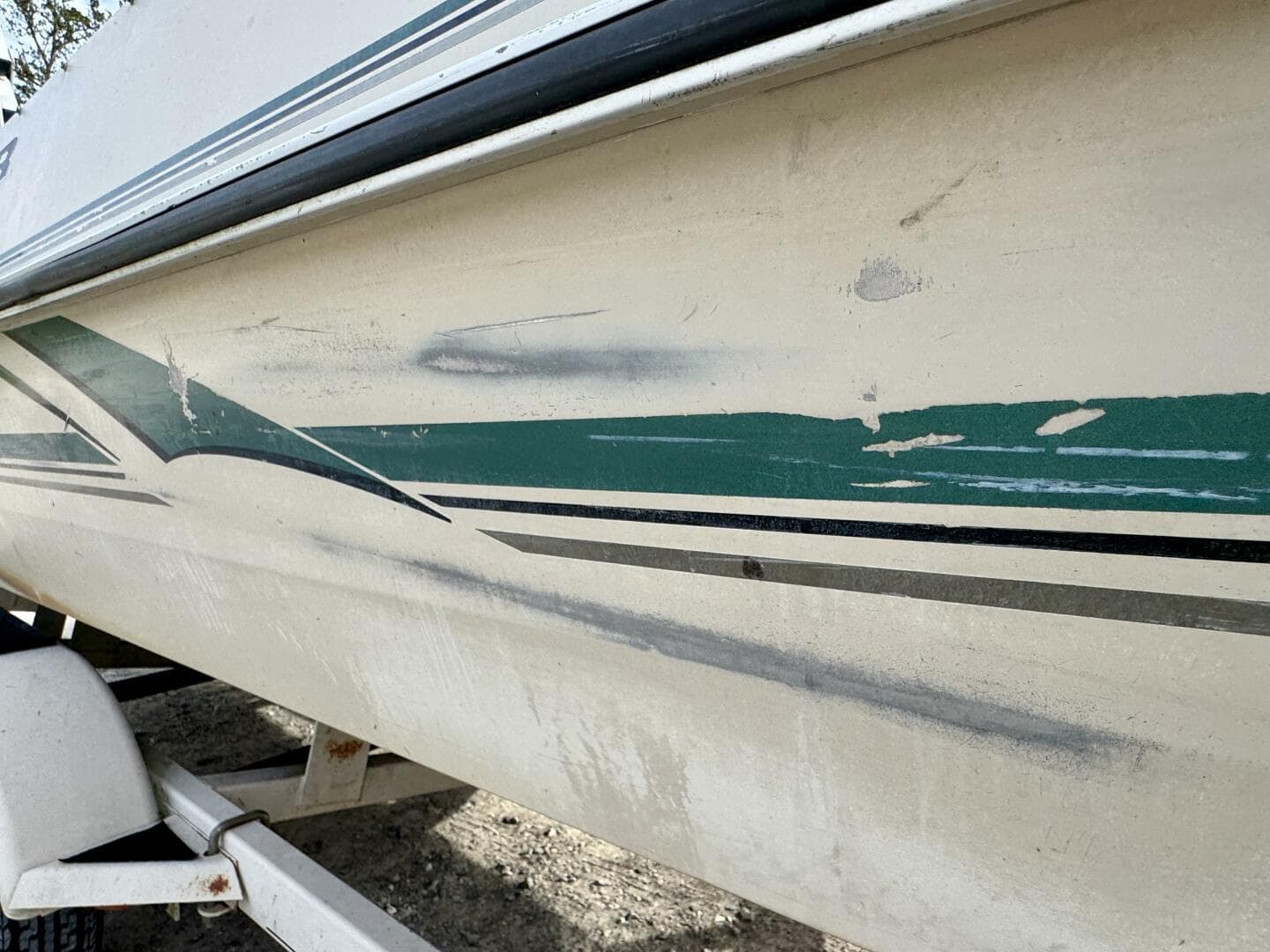 2002 Sun Tracker Party Deck 21