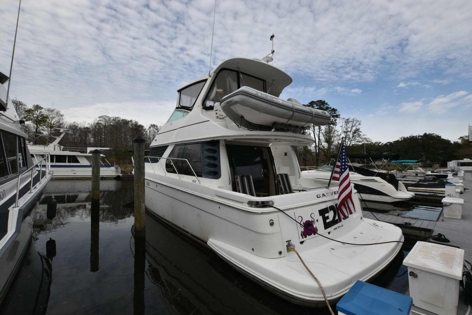 2006 Carver 46 Voyager