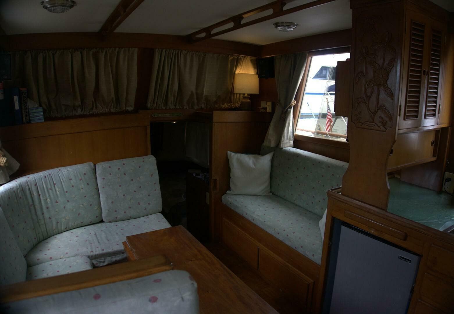 1991 Marine Trader 34 Double Cabin