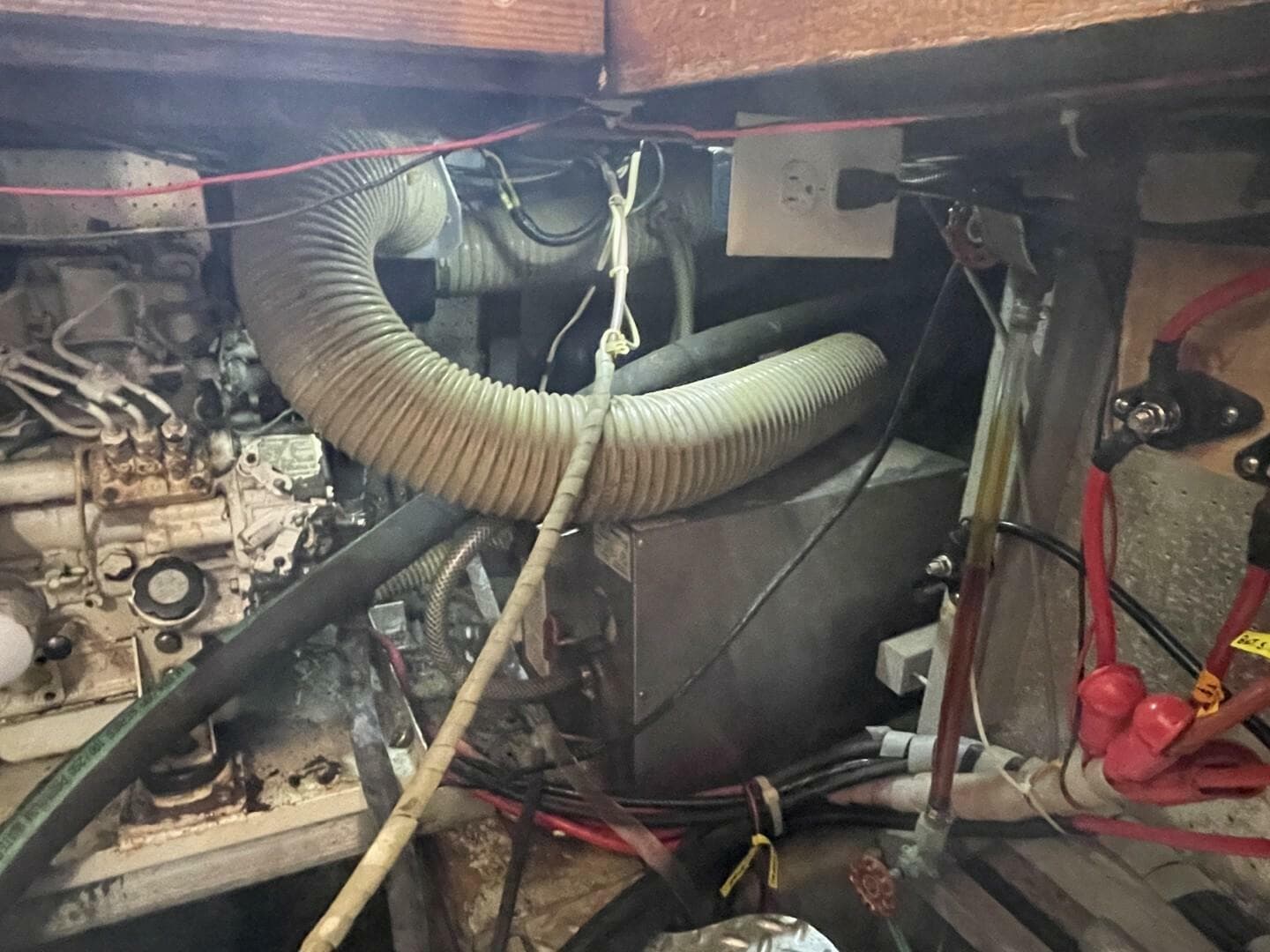 1991 Marine Trader 34 Double Cabin