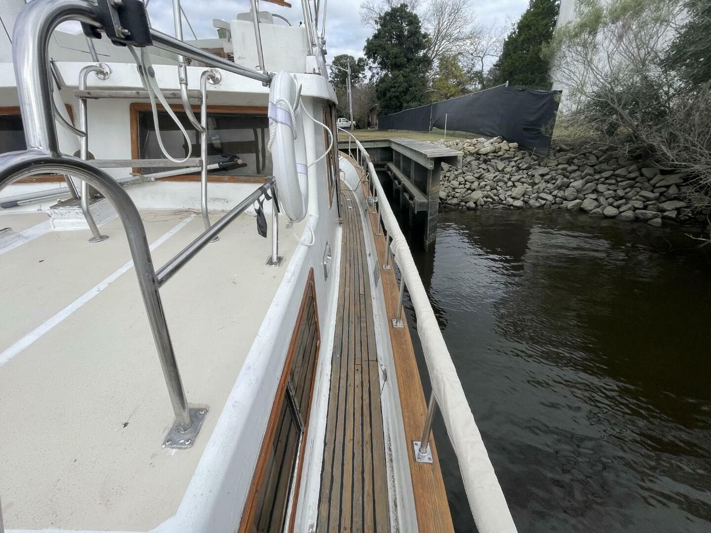 1991 Marine Trader 34 Double Cabin