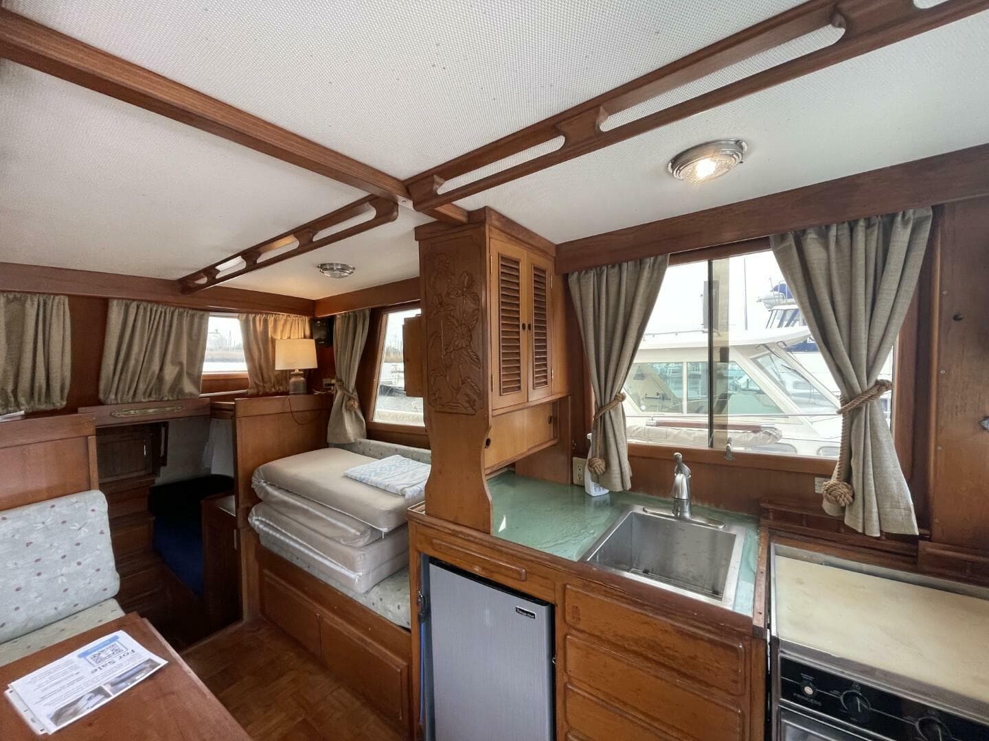 1991 Marine Trader 34 Double Cabin