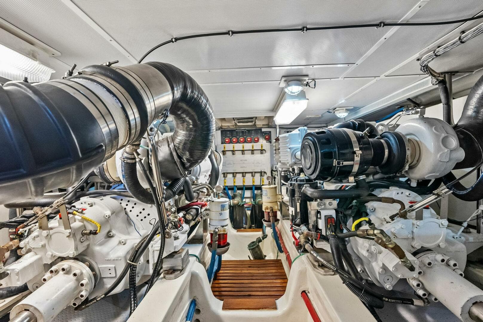 2006 Grand Banks Europa 46