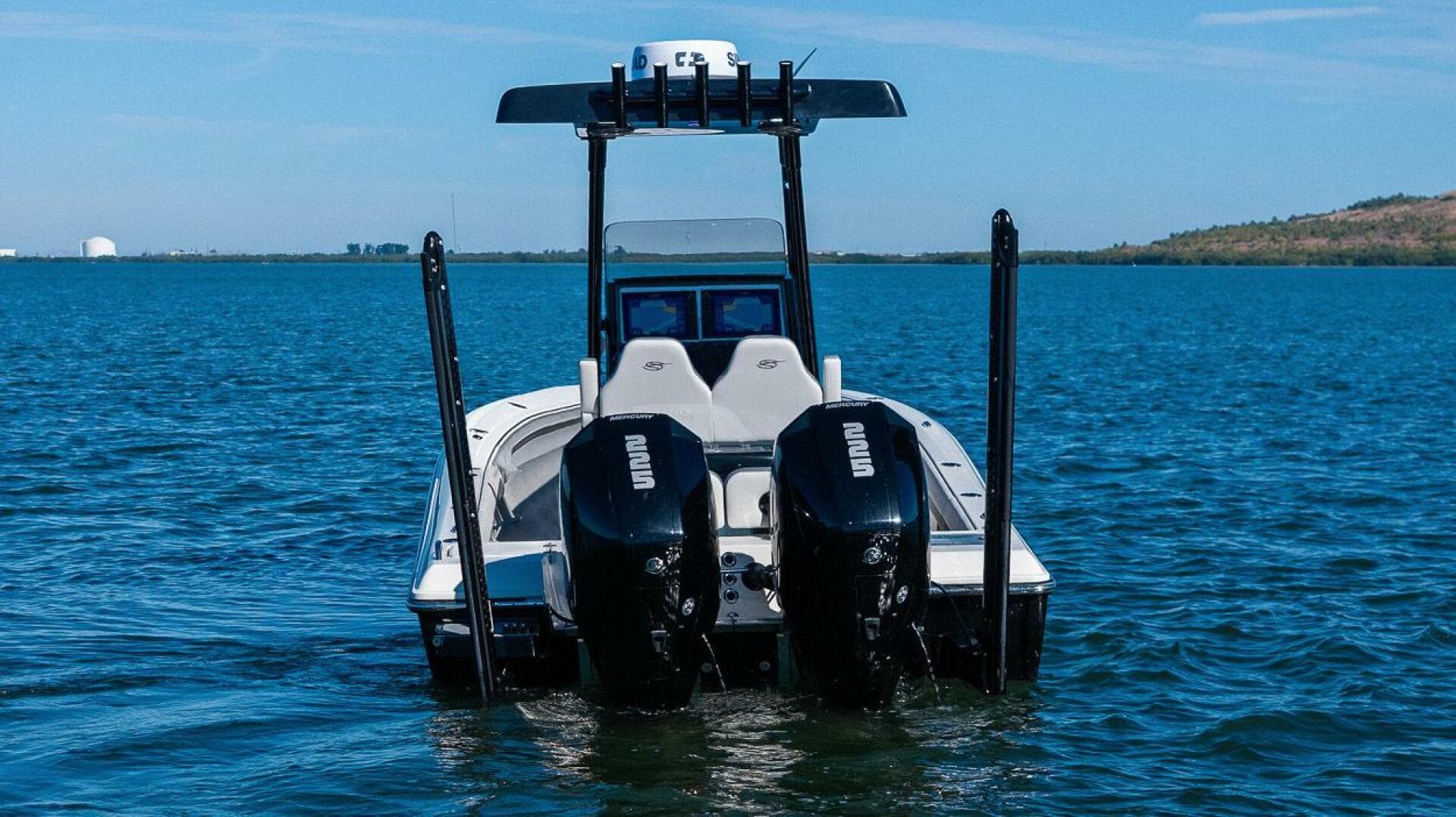 2021 ShearWater 270 SS Open Carolina