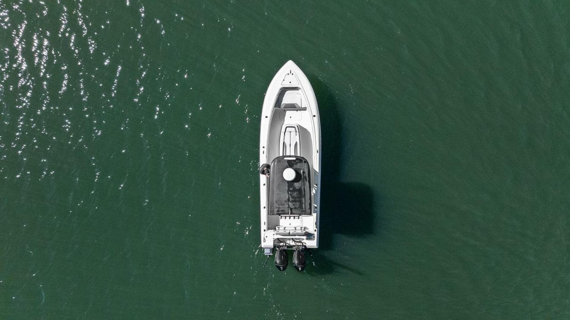 2021 ShearWater 270 SS Open Carolina