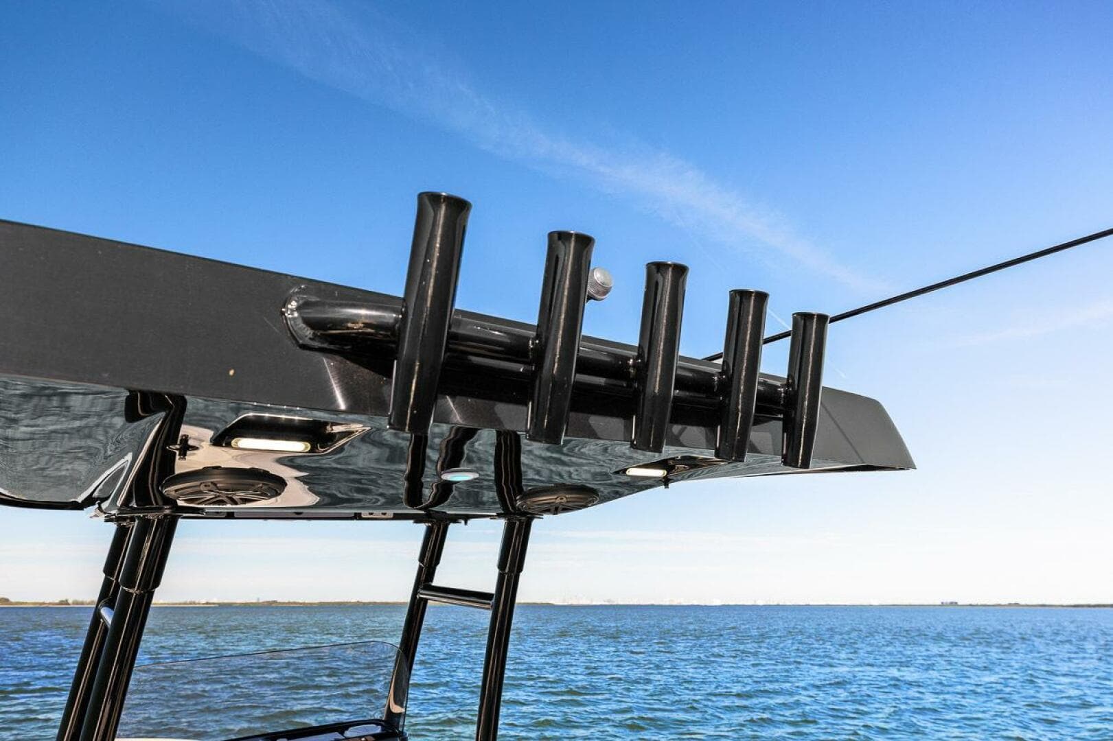 2021 ShearWater 270 SS Open Carolina