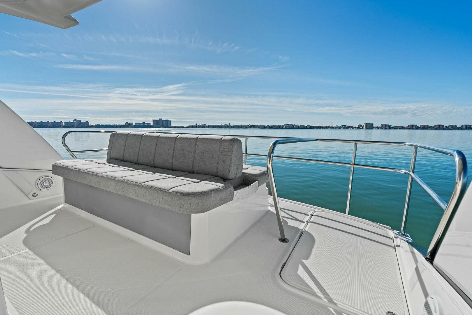 2016 Tiara Yachts 50 Flybridge