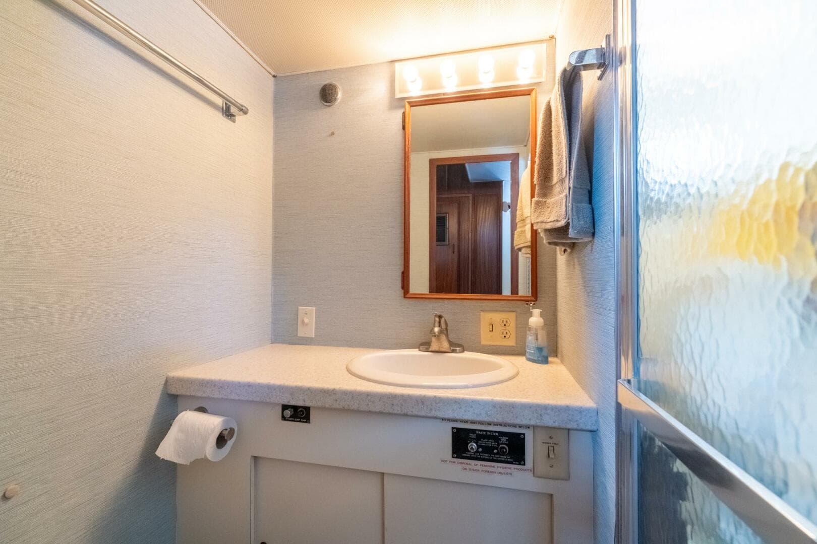 1985 Hatteras 53 Motor Yacht