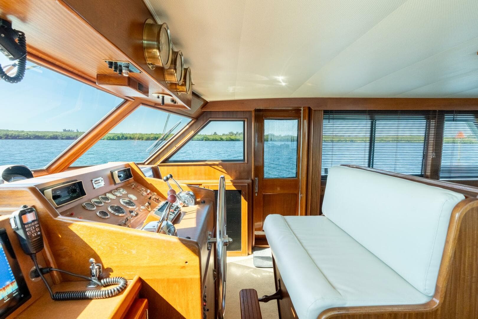 1985 Hatteras 53 Motor Yacht