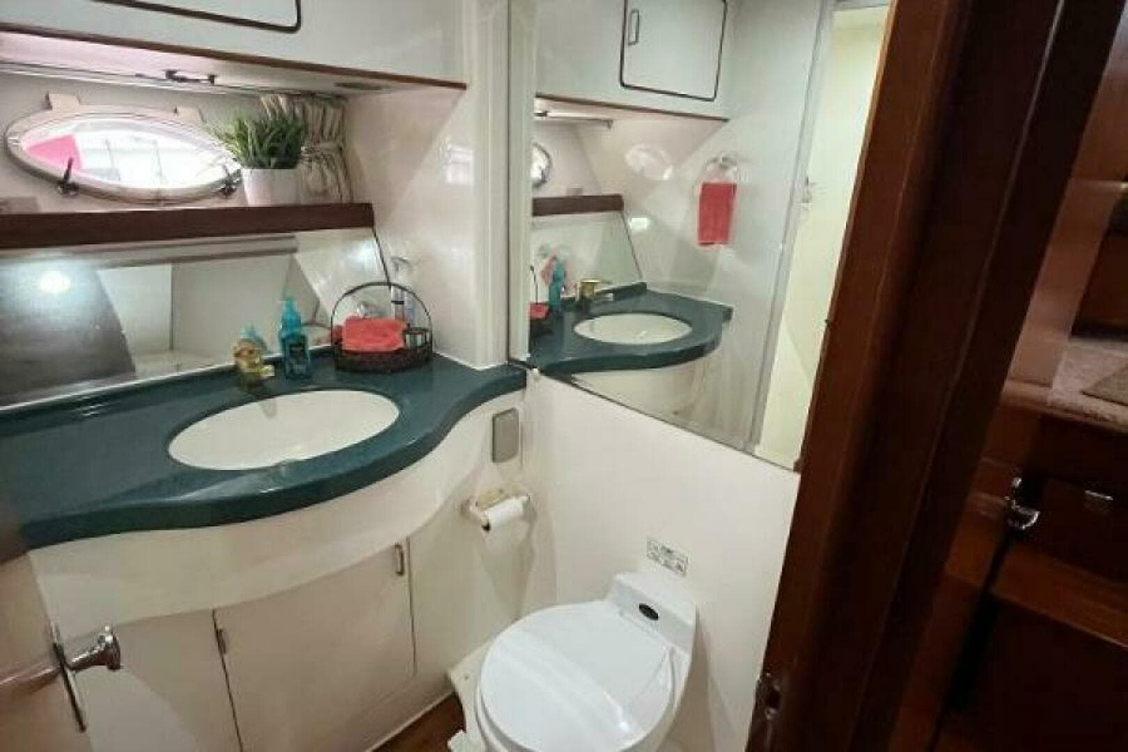 1998 Hyatt 51 Aft Cabin MY