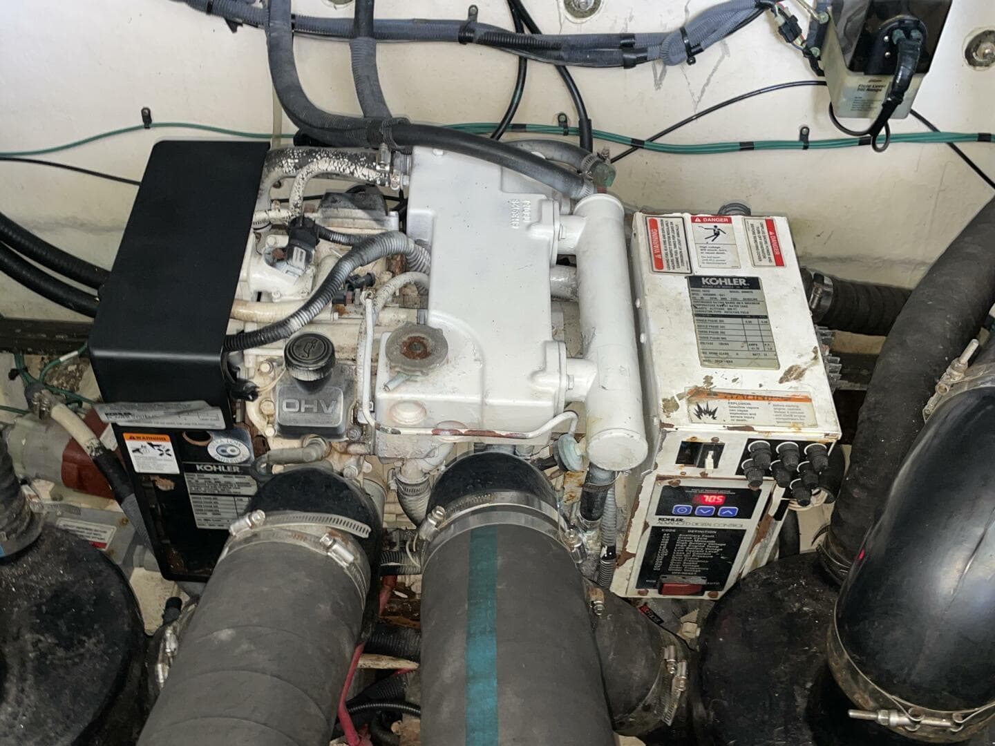 2006 Sea Ray 320 Sundancer