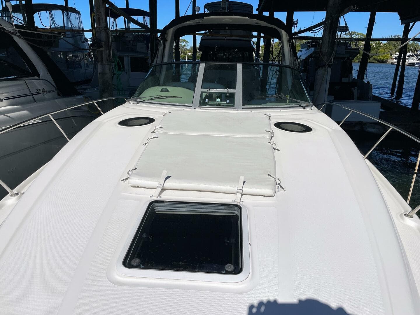 2006 Sea Ray 320 Sundancer