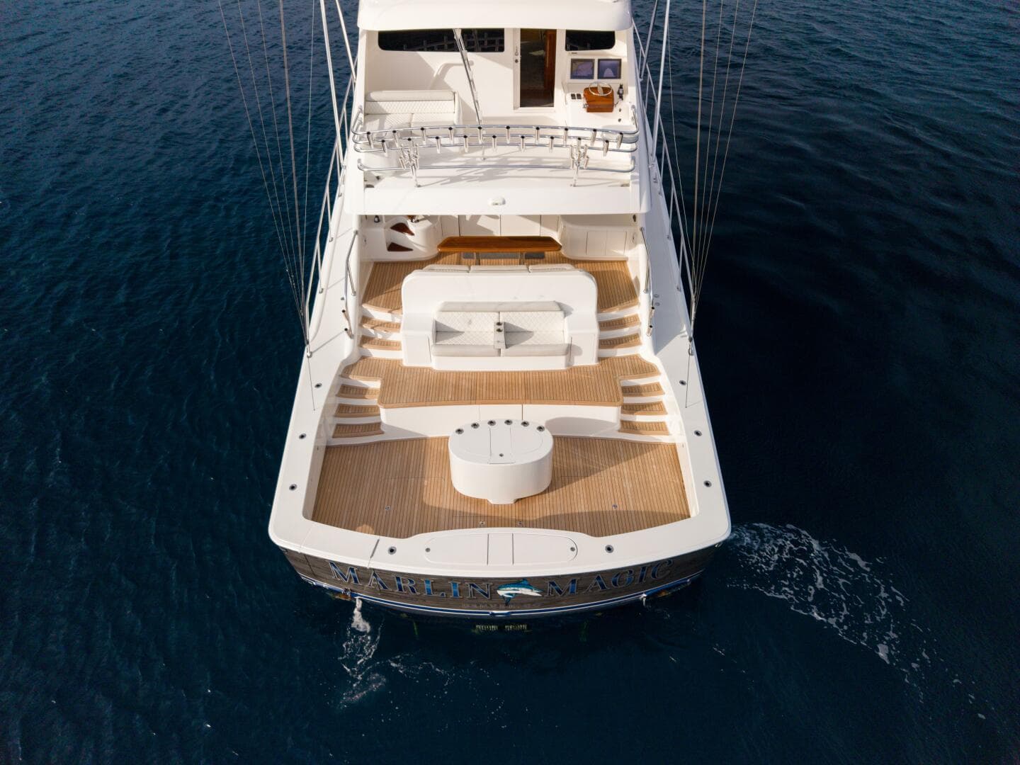 2021 Viking 92 Skybridge