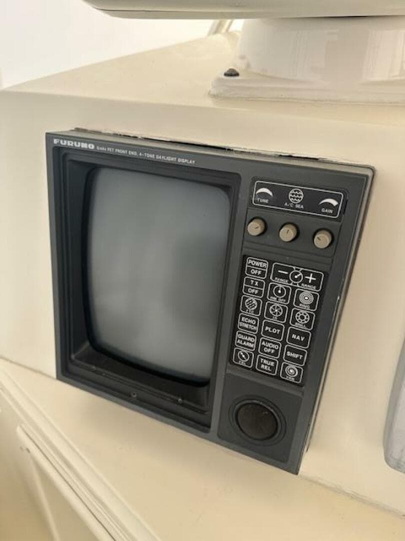 1989 Viking Sportfish 41