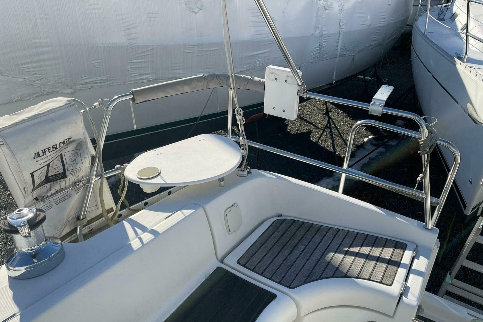 2001 Beneteau Oceanis 361