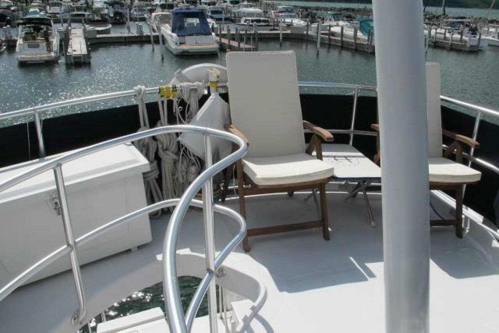 1999 Mainship 350
