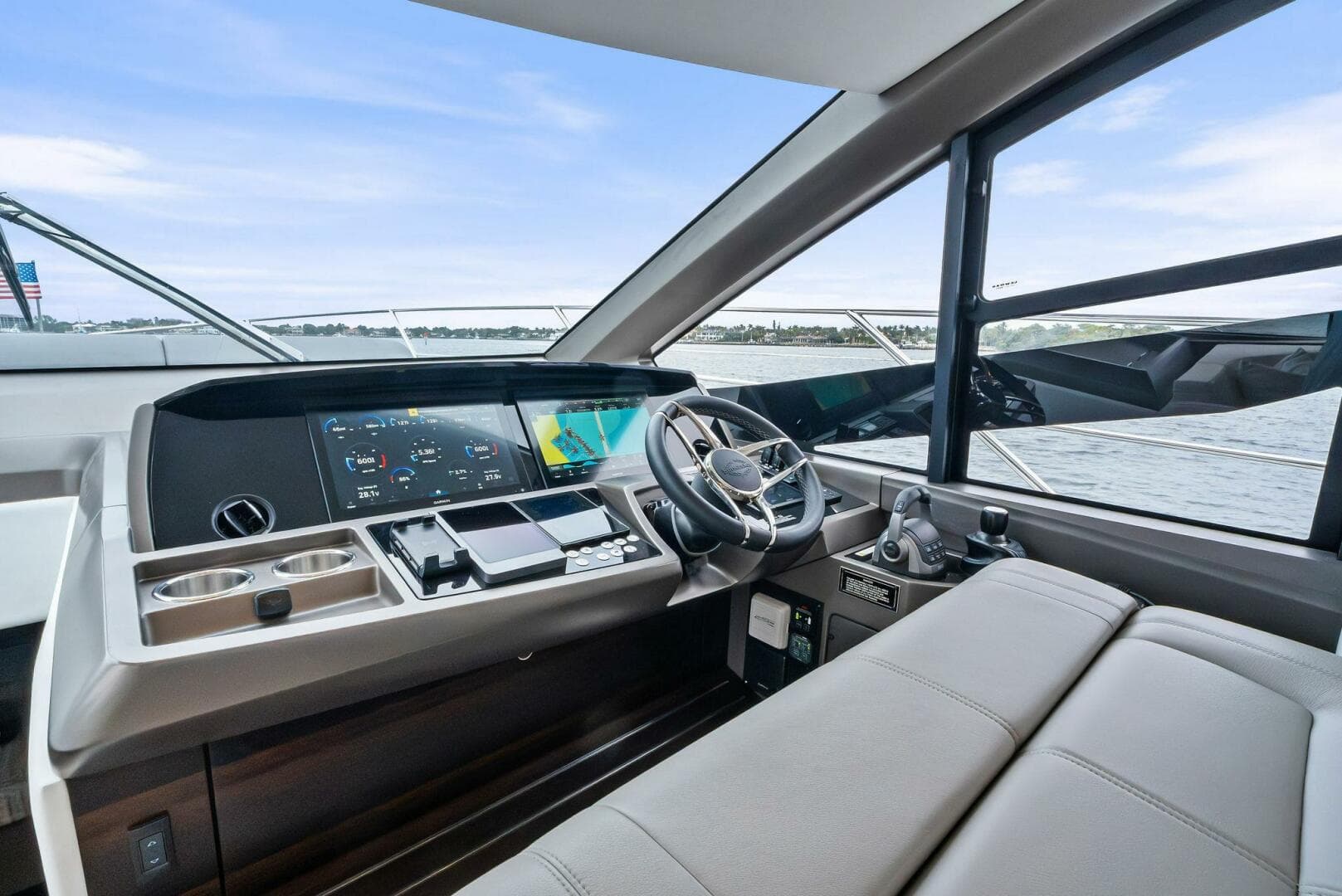 2025 Sunseeker 55 Manhattan