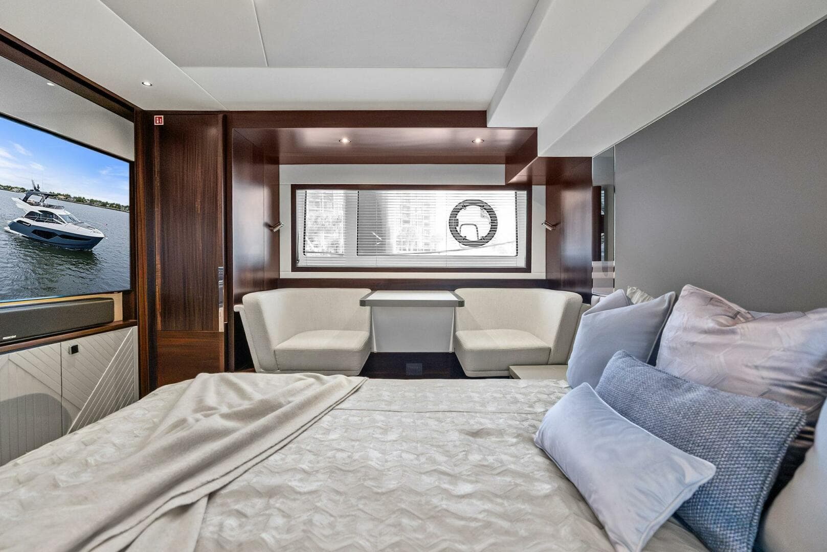 2025 Sunseeker 55 Manhattan