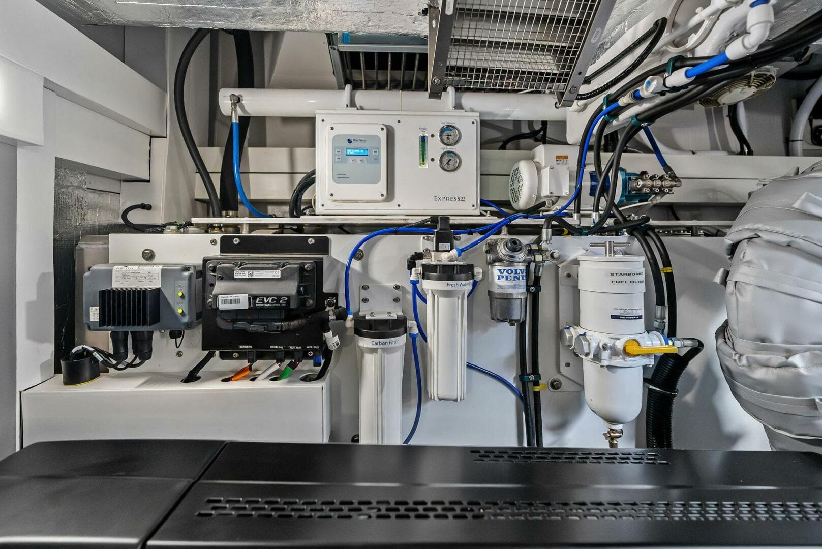 2025 Sunseeker 55 Manhattan