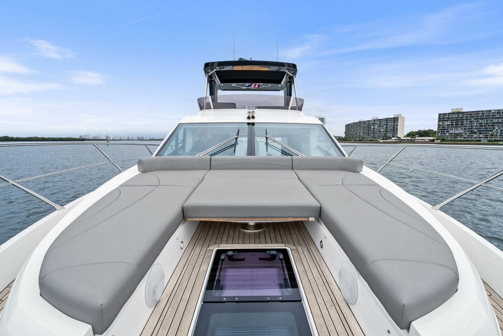 2025 Sunseeker 55 Manhattan