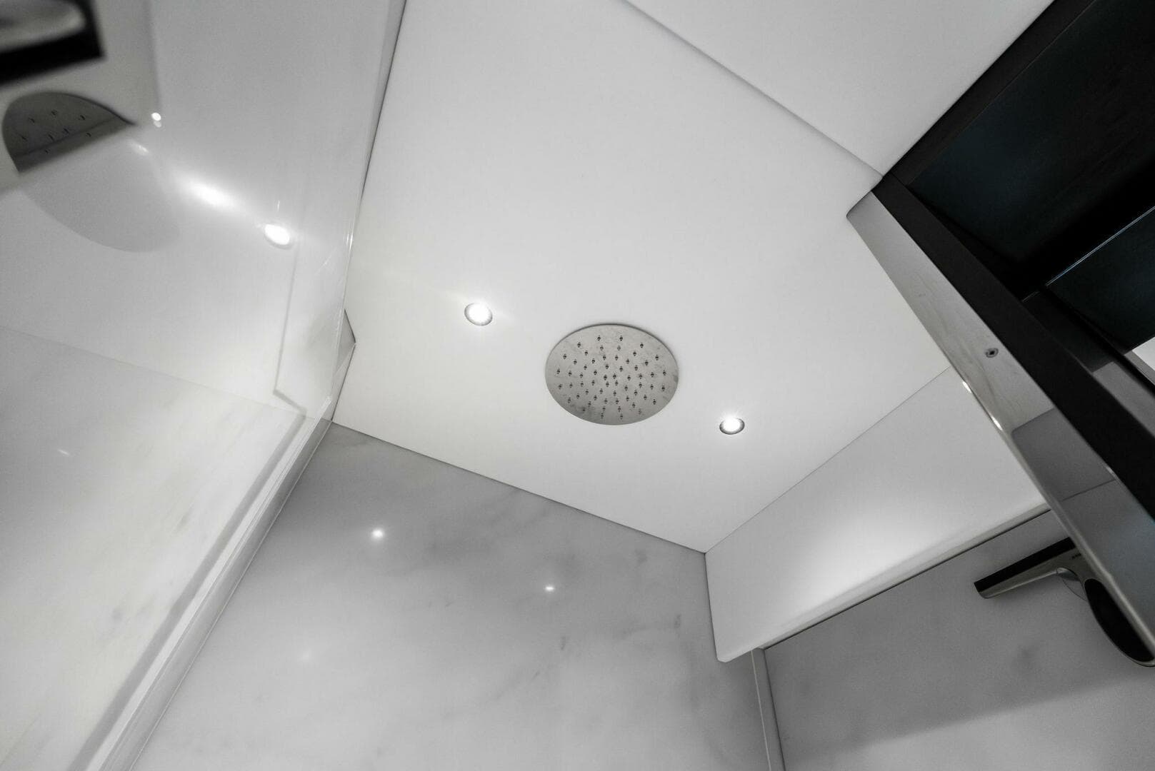 2025 Sunseeker 55 Manhattan