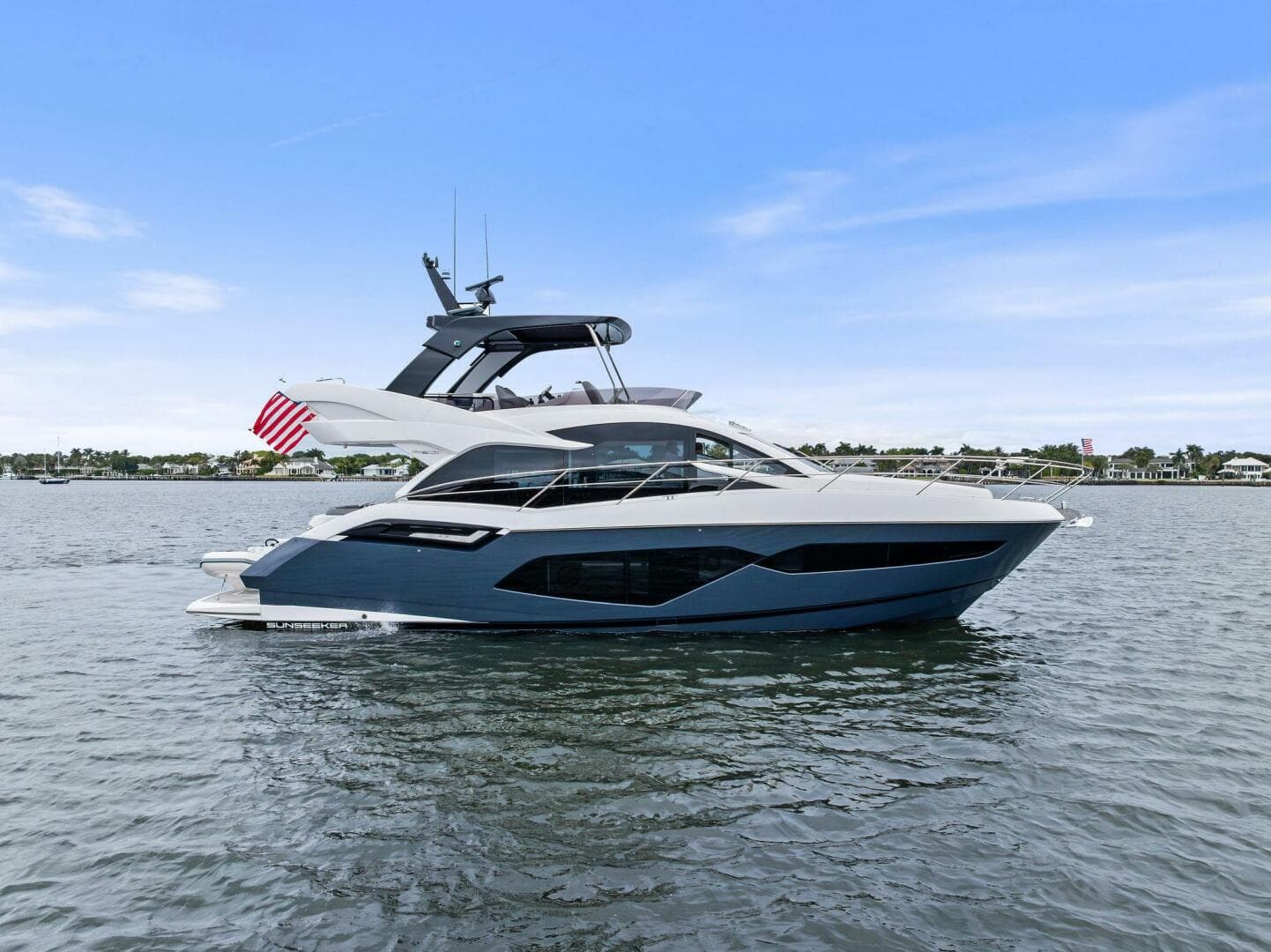 2025 Sunseeker 55 Manhattan